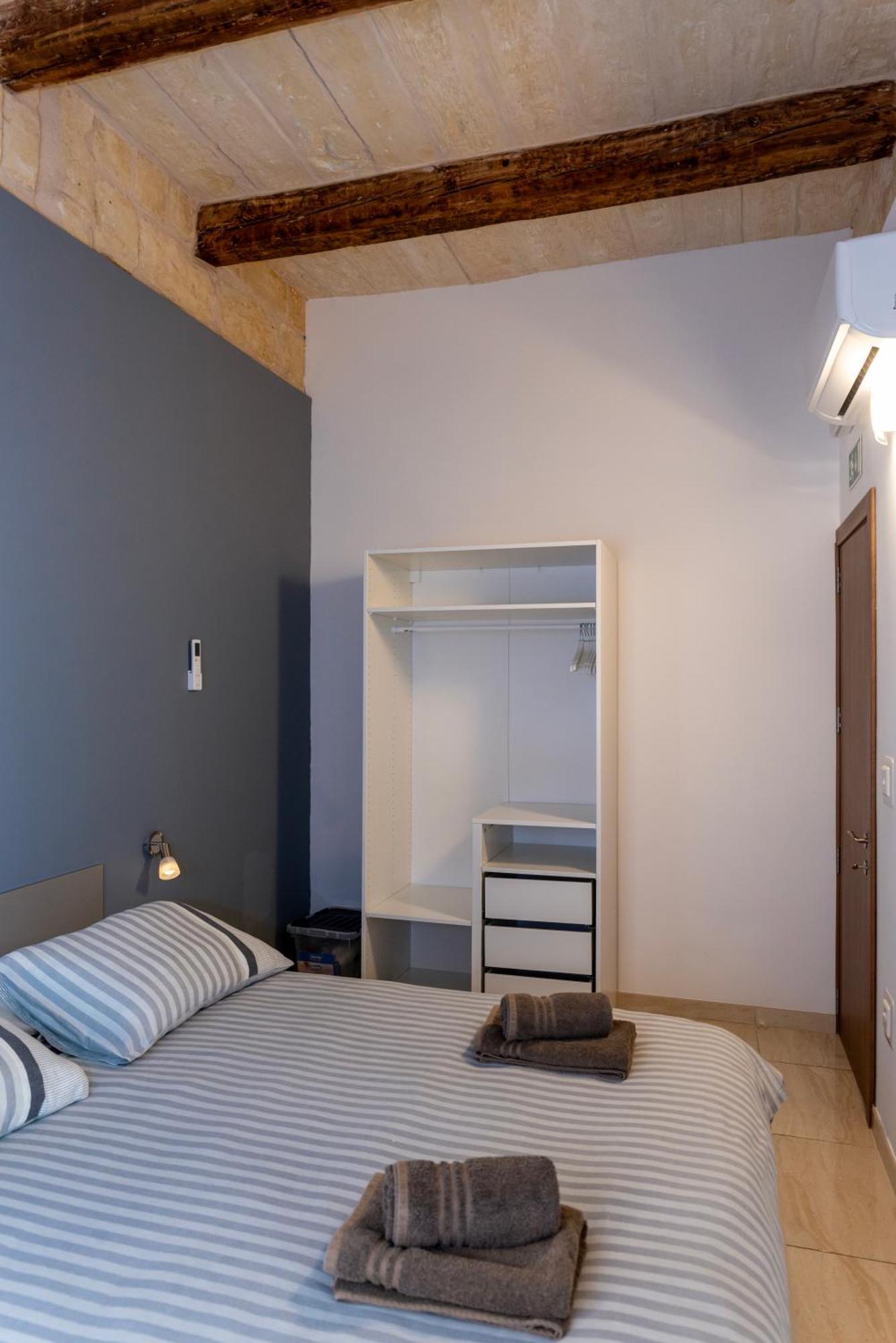 Great Siege Apartment Isla Extérieur photo